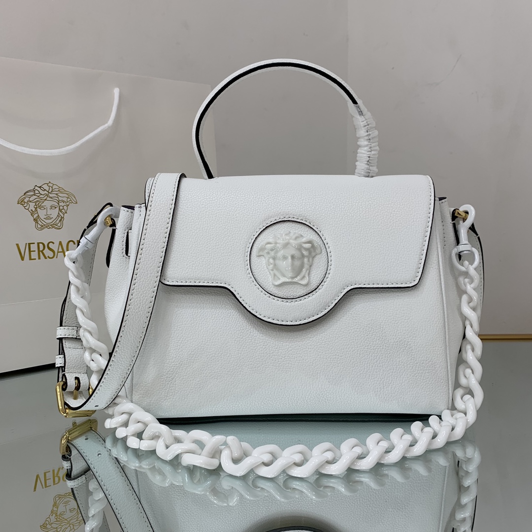 Versace_LaMedusa_2021_Me